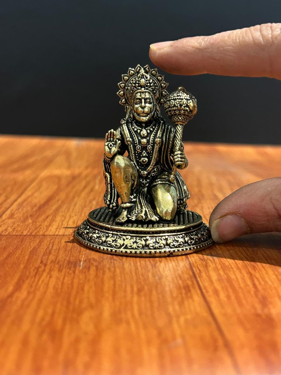Premium Brass Sitting Hanuman Statue – 6 CM Intricately Crafted Blessing Bajrangbali Idol for Strength & Protection Monkey God Statue with Mace | Home Decor | Housewarming Gift | Car Dashboard Item