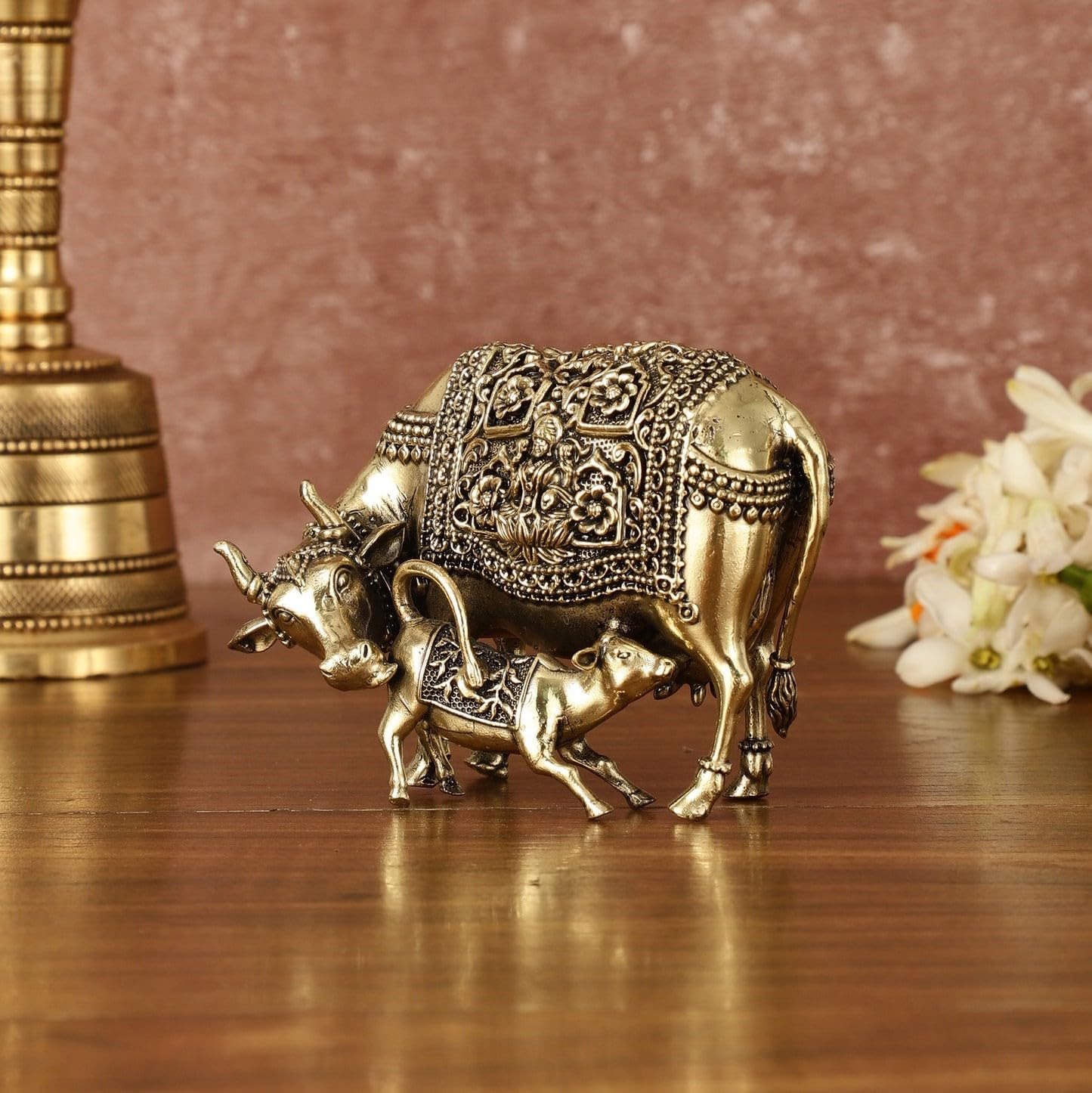 Kamdhenu Cow with Calf Statue in Brass, 10 CM Holy Cow Idol, Showpiece for Home Decor, Handmade Divine Cow, The Cow of Wishes & Desires