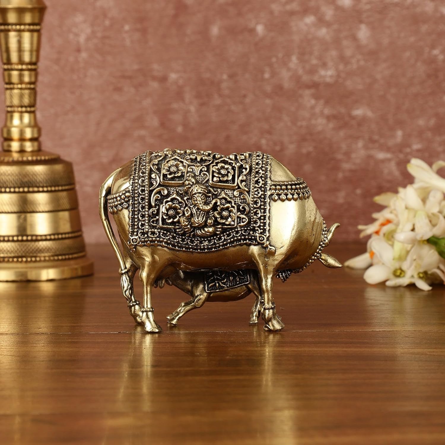 Kamdhenu Cow with Calf Statue in Brass, 10 CM Holy Cow Idol, Showpiece for Home Decor, Handmade Divine Cow, The Cow of Wishes & Desires